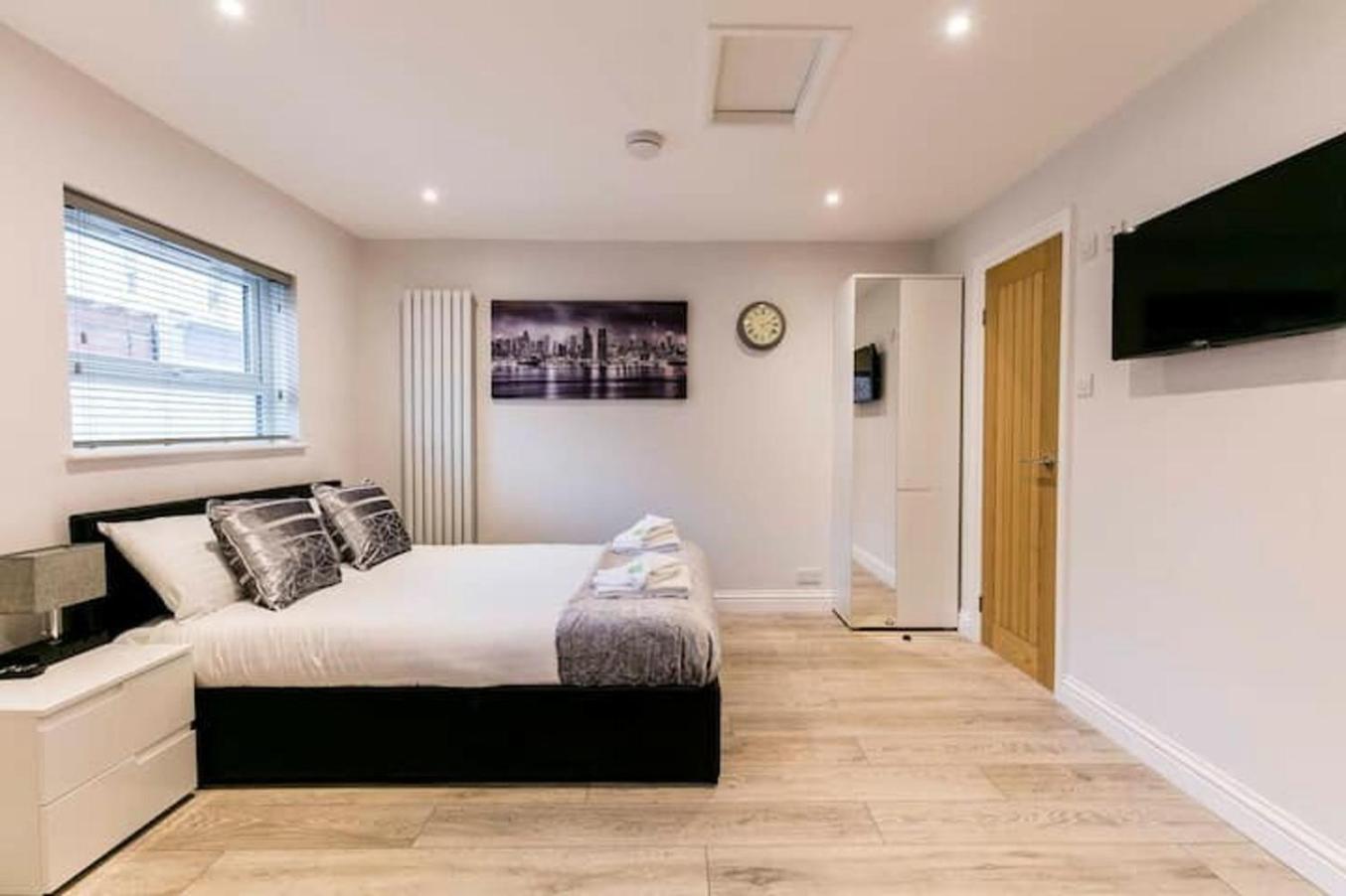 City Cb1 Studio Just Off Mill Rd, Close To Train Station - Walk To Station And City Centre Cambridge Exterior photo